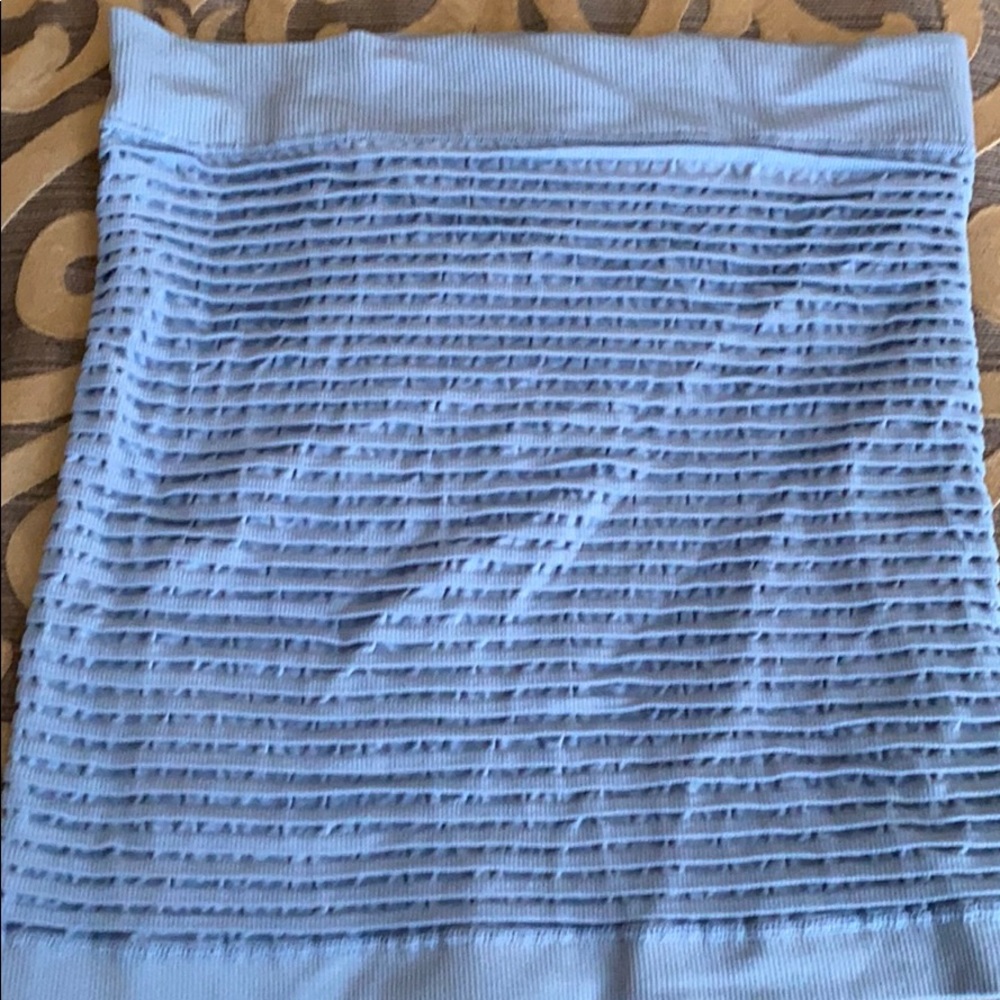 Blue skirt or top